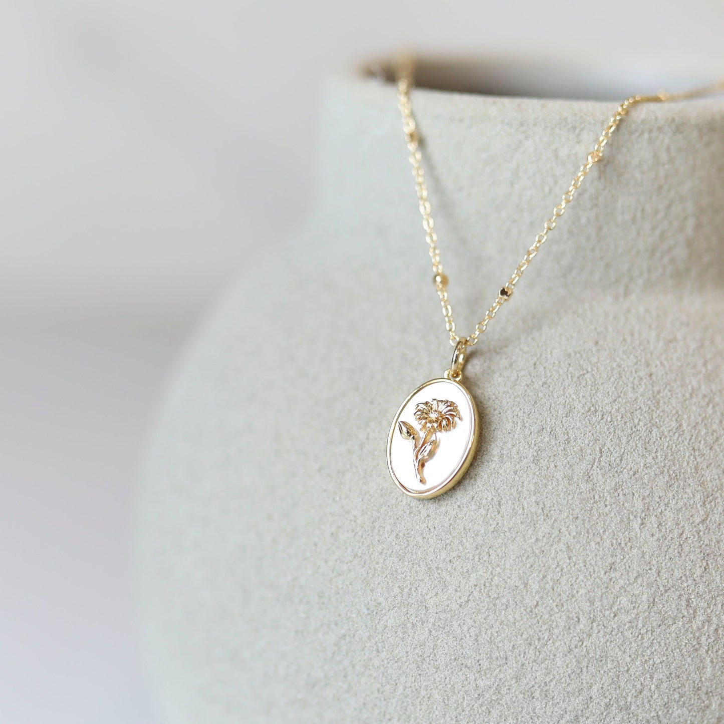 Birth Month Flower Necklace | Mother of Pearl
