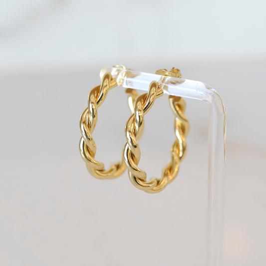 Grande Twisted Hoops in Gold